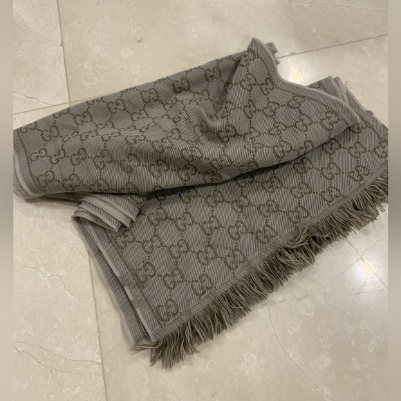 Gucci GG wool jacquard scarf - Picture 1 of 9